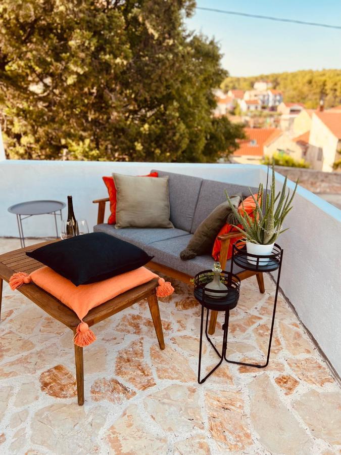 B&B 366 Vrboska Eksteriør billede