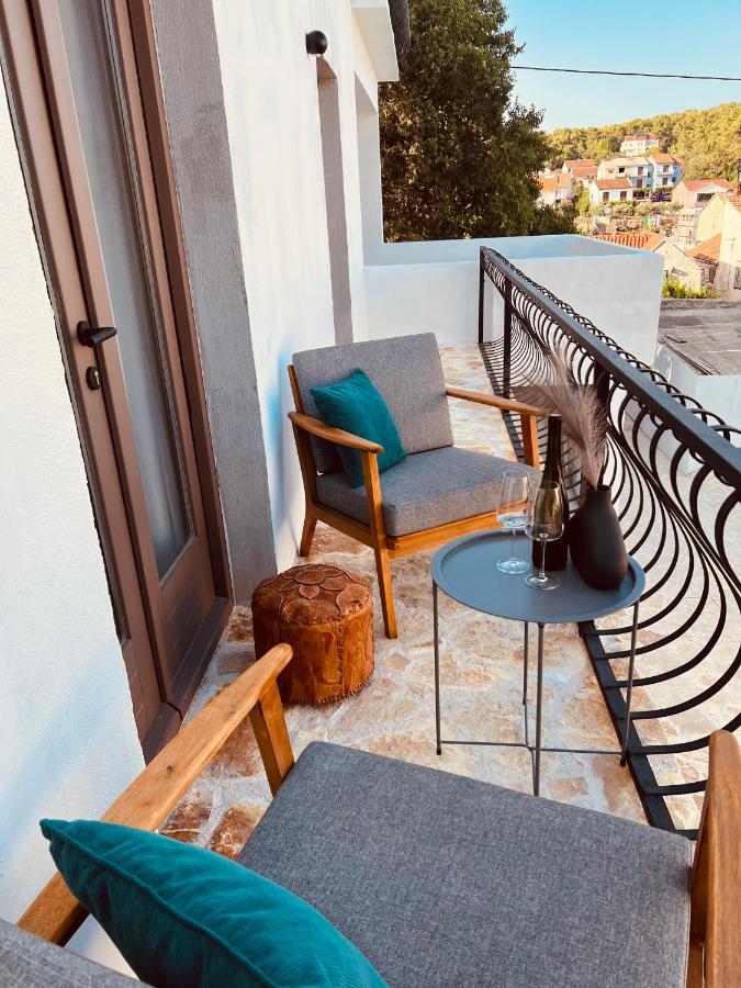 B&B 366 Vrboska Eksteriør billede